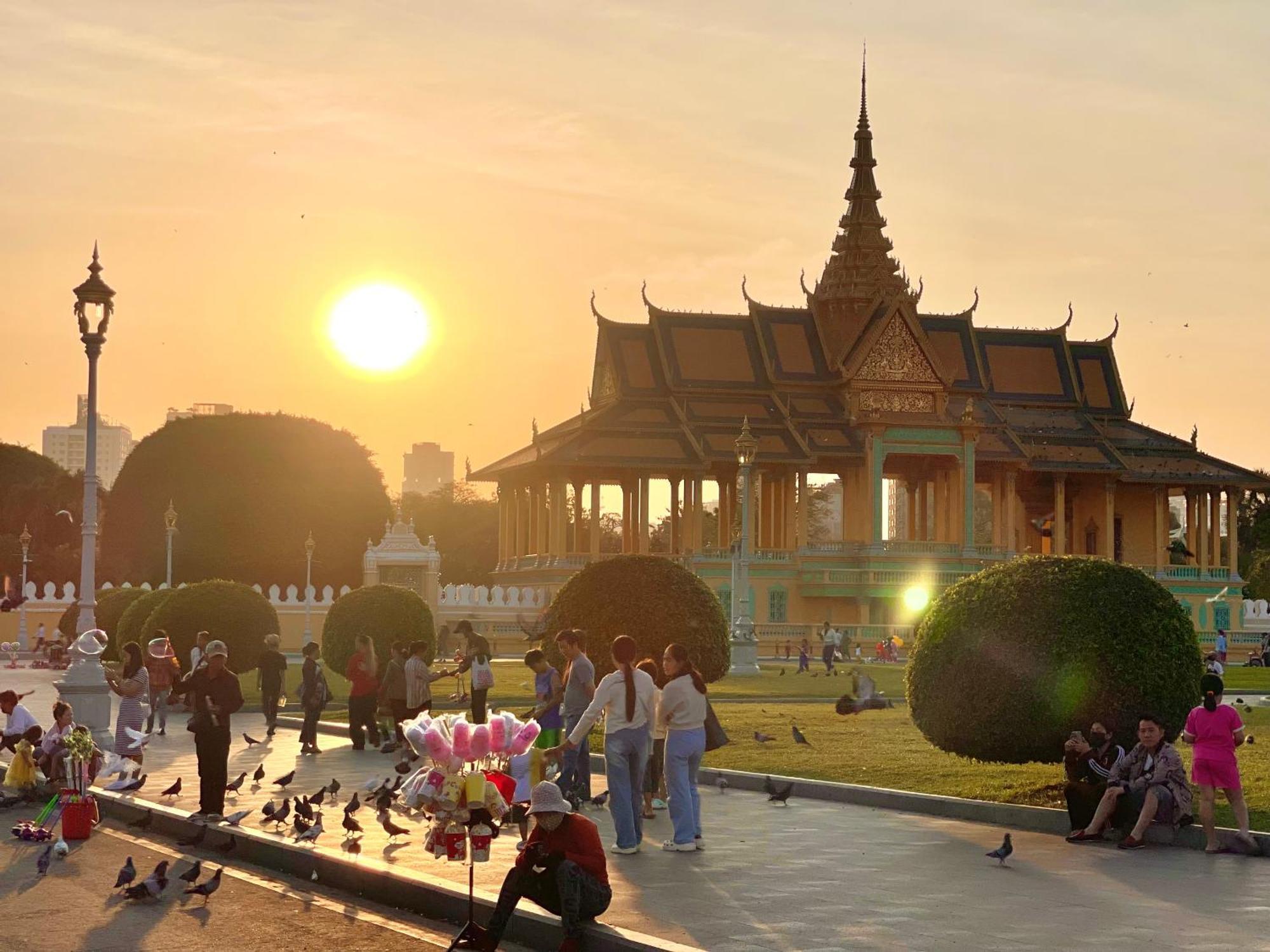 Sky Residence - 50M To Museum And Riverside Phnom Penh Exterior foto