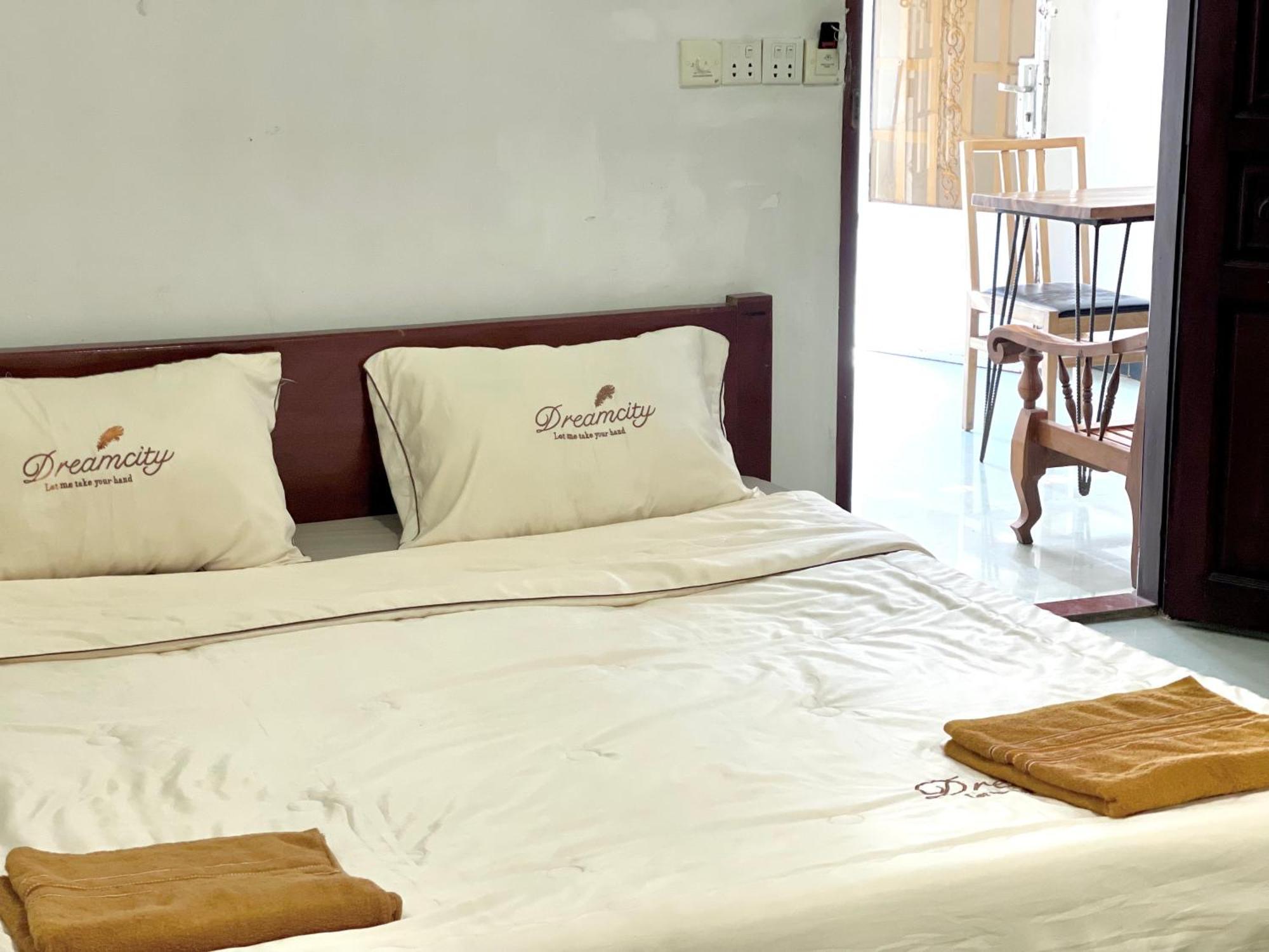 Sky Residence - 50M To Museum And Riverside Phnom Penh Exterior foto